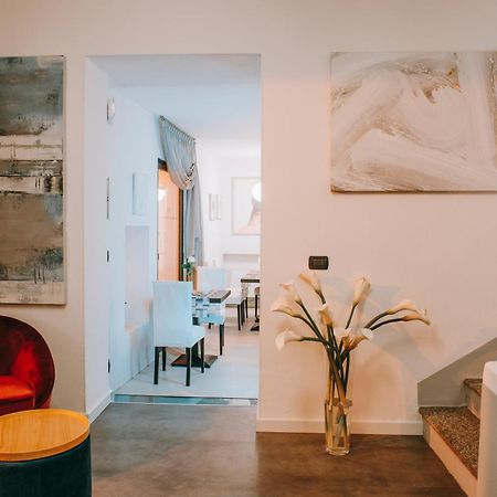 ורבאניה Hotel La Contrada מראה חיצוני תמונה