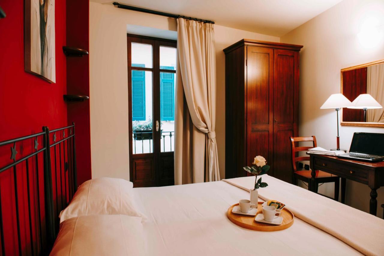 ורבאניה Hotel La Contrada מראה חיצוני תמונה