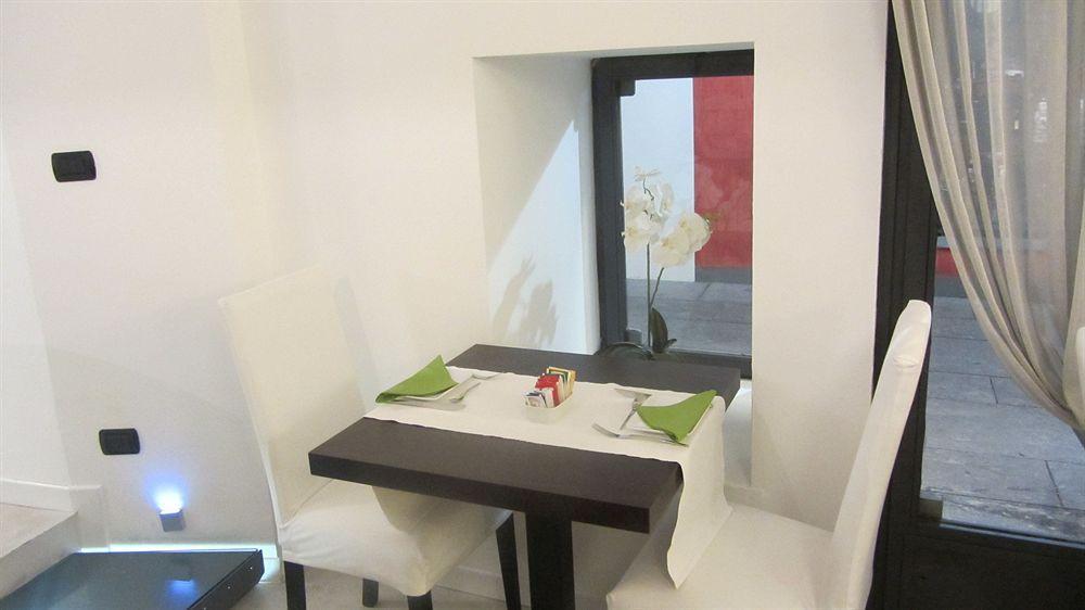 ורבאניה Hotel La Contrada מראה חיצוני תמונה