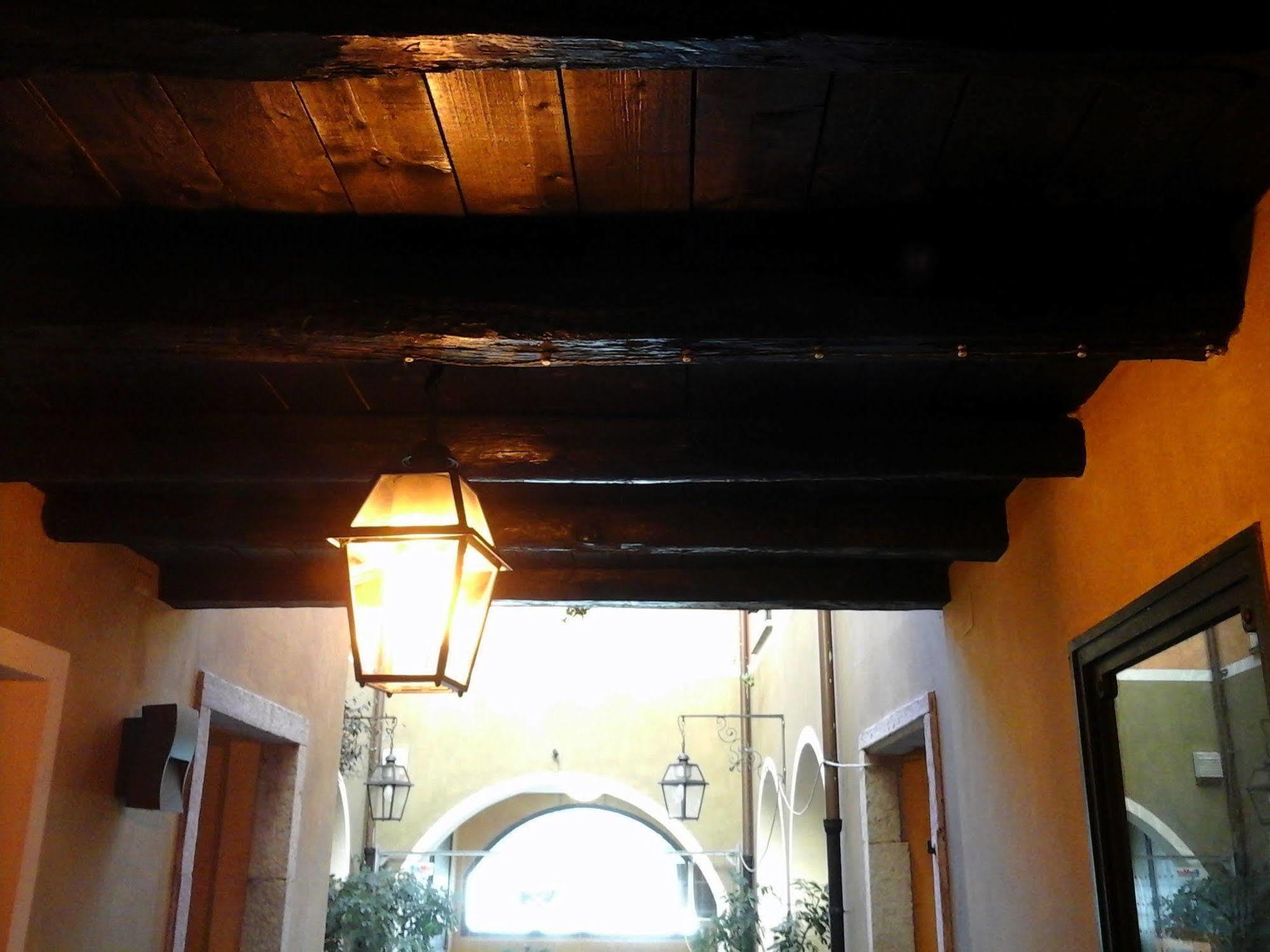 ורבאניה Hotel La Contrada מראה חיצוני תמונה
