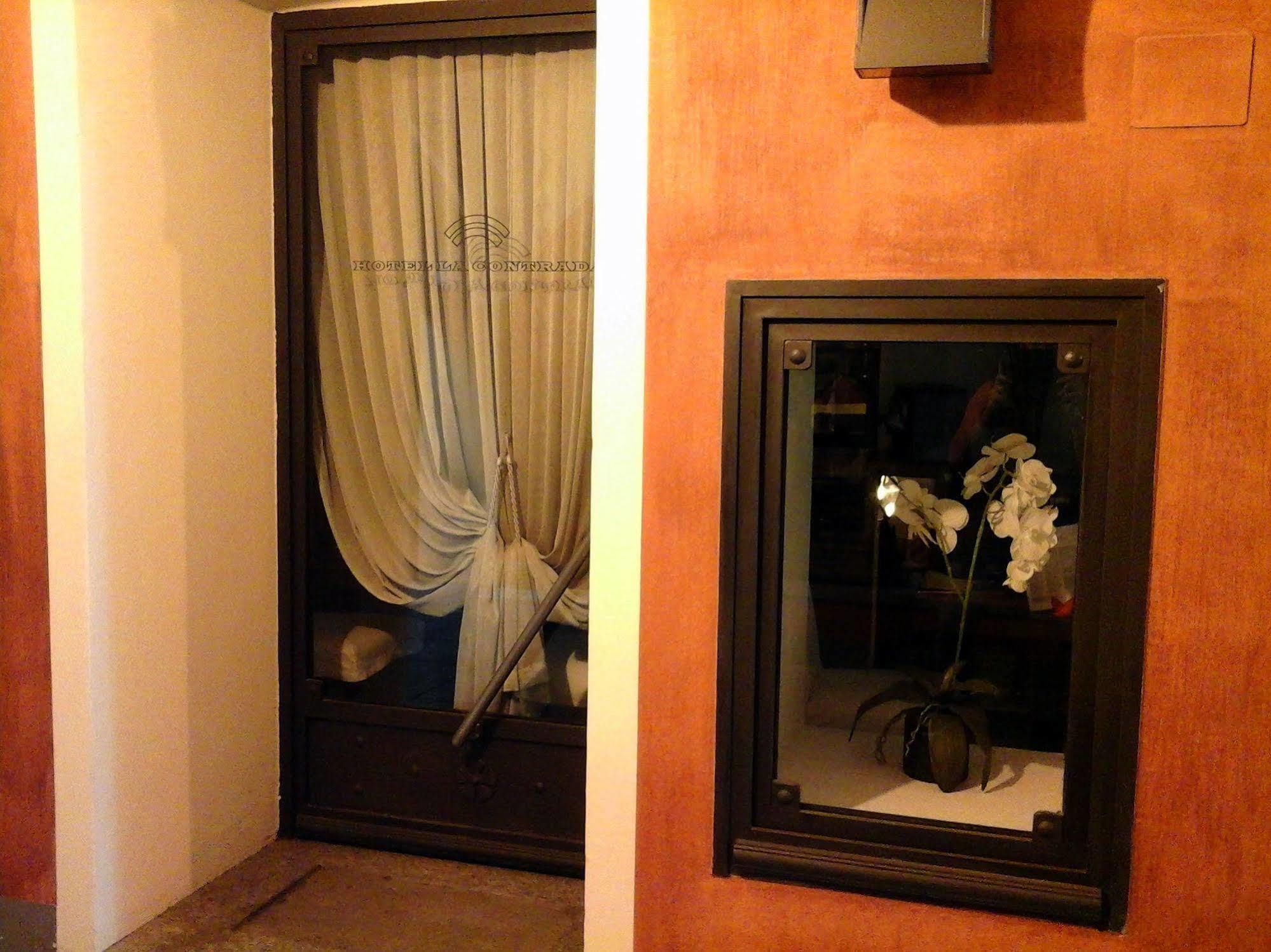 ורבאניה Hotel La Contrada מראה חיצוני תמונה